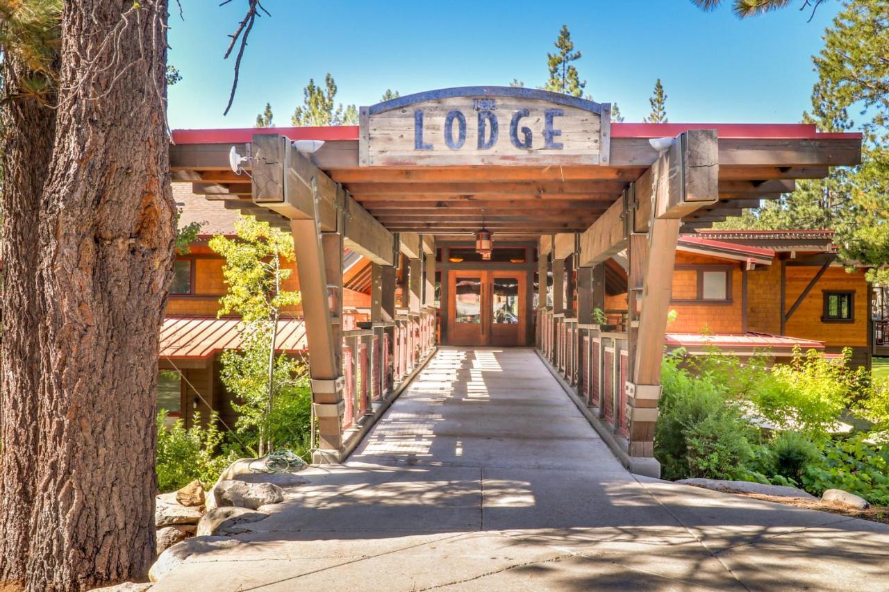 Tastefully-Updated, Classic Tahoe Family Home Truckee Exterior foto