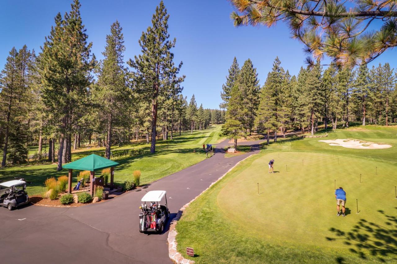 Tastefully-Updated, Classic Tahoe Family Home Truckee Exterior foto