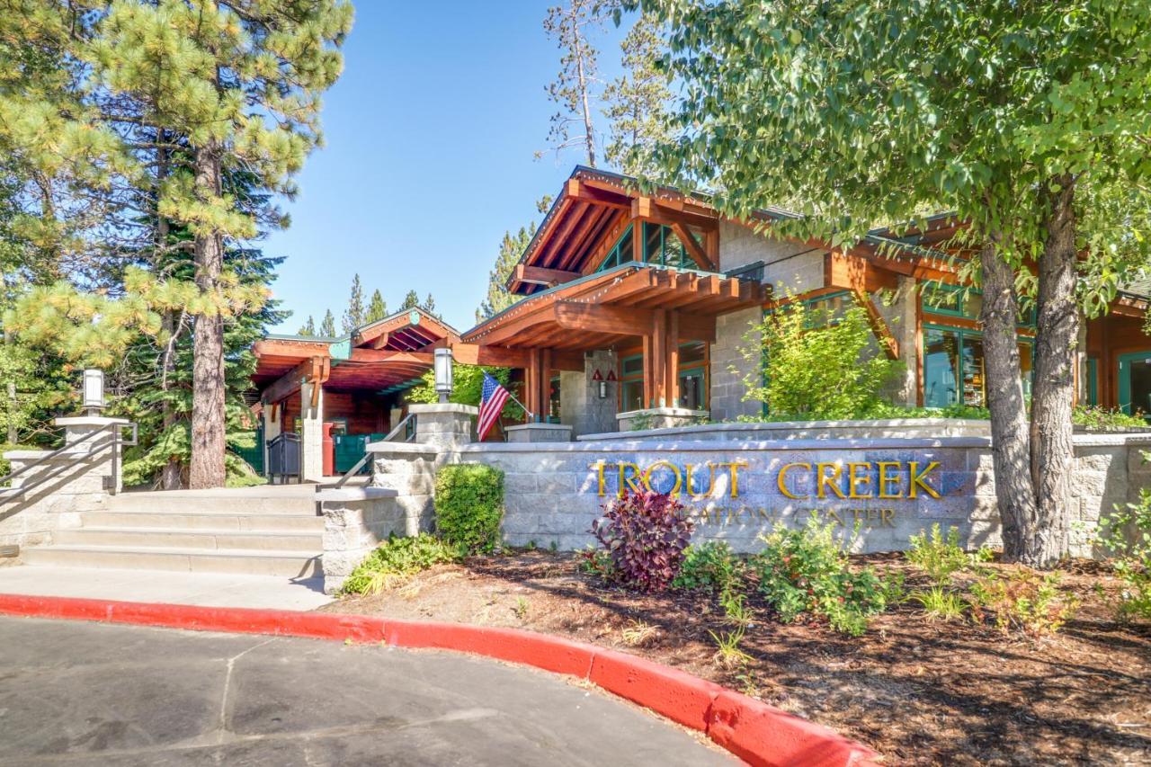 Tastefully-Updated, Classic Tahoe Family Home Truckee Exterior foto